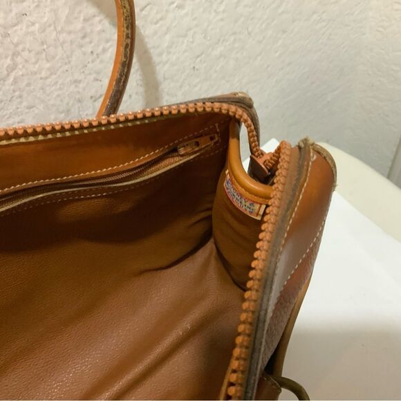 Vintage 1980’s Dooney & Bourke All-Weather Leather Satchel Purse British Tan - Picture 11 of 16